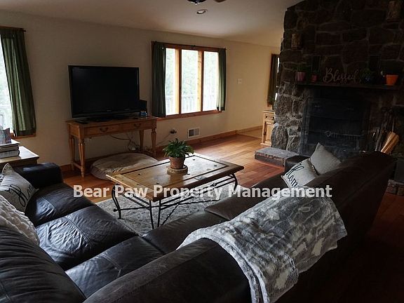 4th image of 32174 Upper Bear Creek Rd