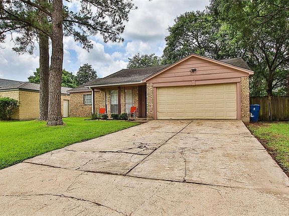 3rd image of 22715 Black Willow Dr