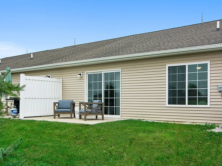 Room to Relax, Grill or Entertain