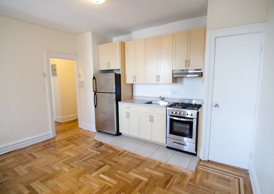 1st image of 3252 33rd St APT F3