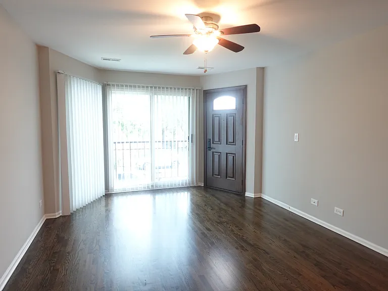 824 S Leavitt St #B — Photo 30