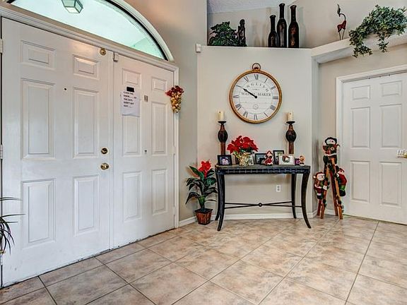 3rd image of 8444 Palm Lakes Ct