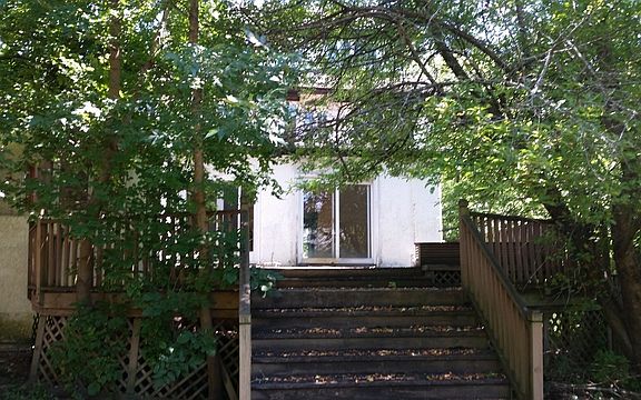 5th image of 719 10th Street