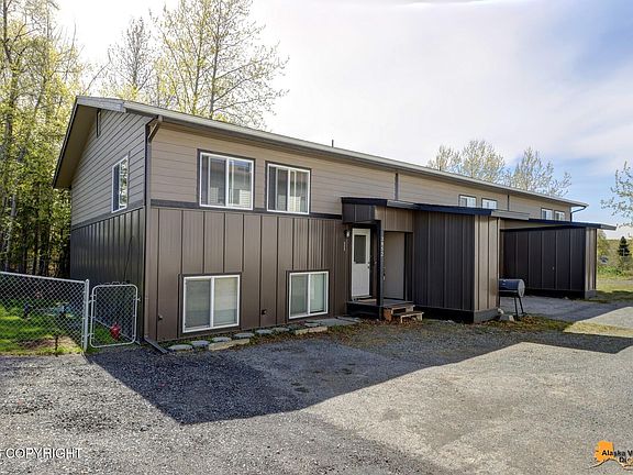 2nd image of 3854 W 82nd Ave