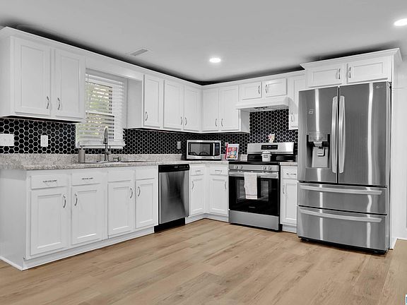 4th image of 5390 Greathouse Rd