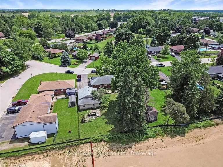 3 Westview Ave — Photo 37