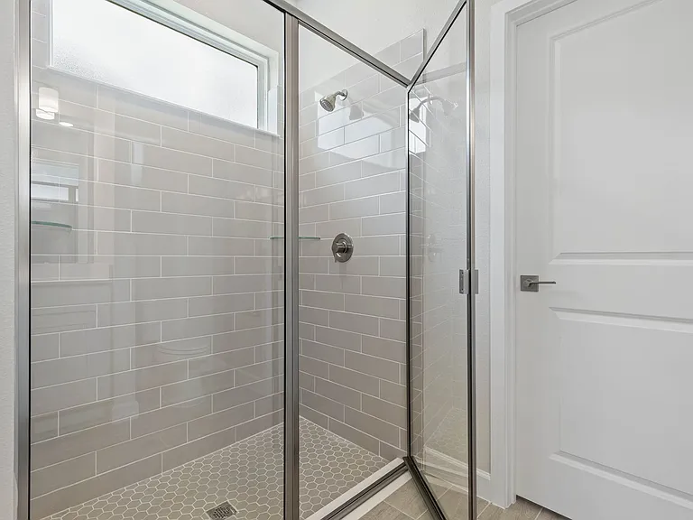 7474 Muncey Rd — Photo 8