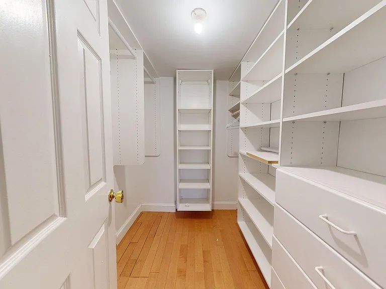 951 S Rolfe St #1 — Photo 16