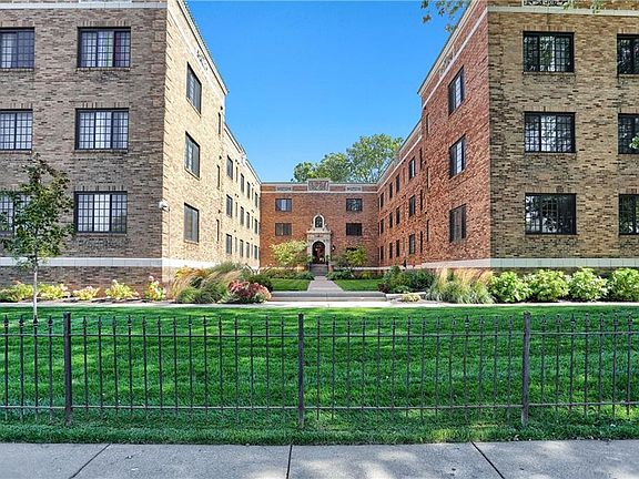 3rd image of 5347 N College Ave APT 315