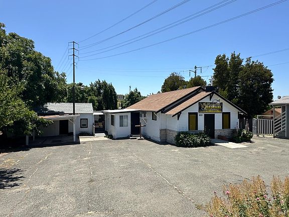 2nd image of 1013 Benicia Road