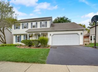 966 Wood Ave, Geneva, IL 60134