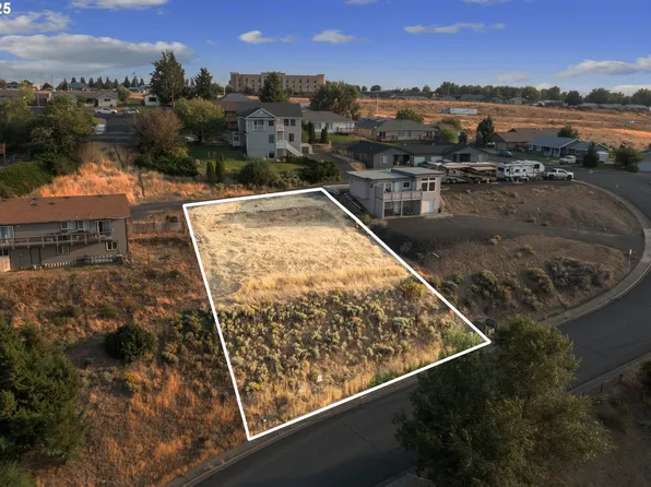 922 S Main St, Pendleton, OR 97801