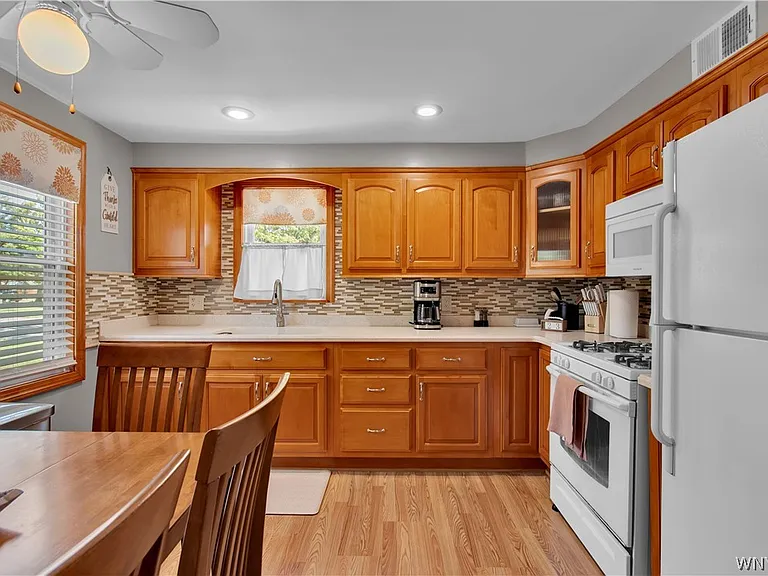 291 Parkhurst Blvd — Photo 14