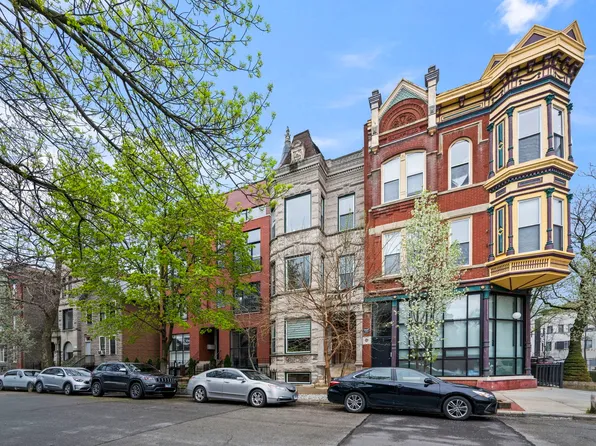 (undisclosed Address), Chicago, IL 60622