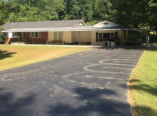 143 Slippery Rd, Hohenwald, TN 38462