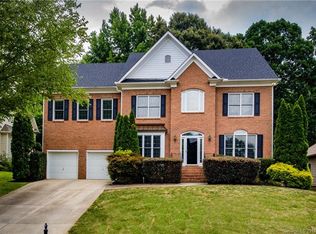11521 Sir Francis Drake Dr, Charlotte, NC 28277