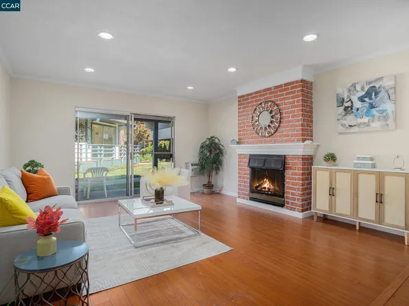 1731 Ellis St APT 17, Concord, CA 94520