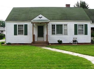 238 Elm St, Vinton, VA 24179