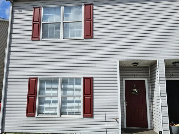 132 Eagle Nest Dr, Nicholasville, KY 40356