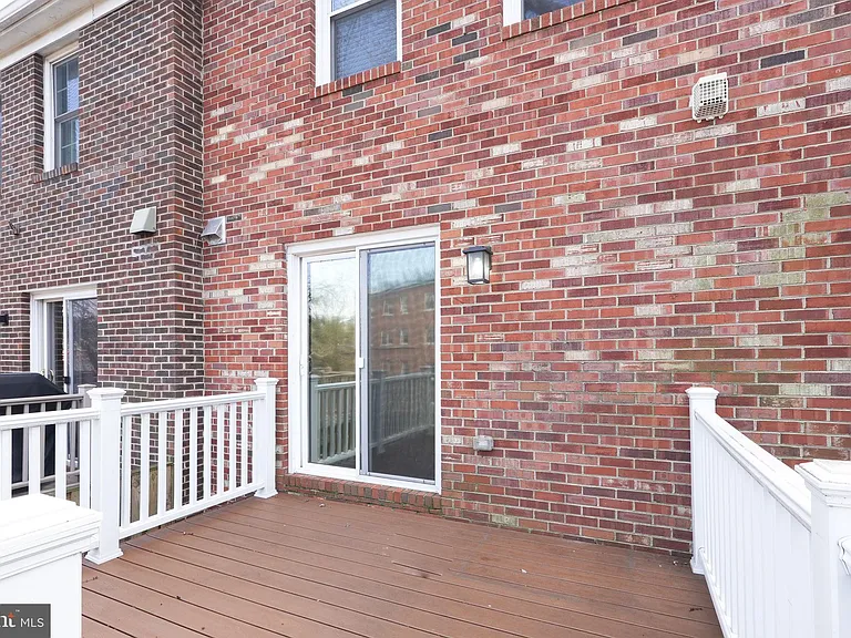 3848 Brighton Ct — Photo 31