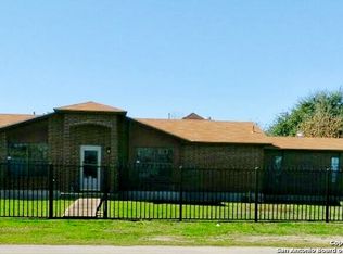 902 Cantrell Dr, San Antonio, TX 78221