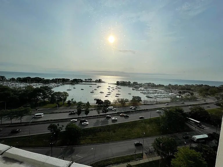 3200 N Lake Shore Dr #1510 — Photo 17