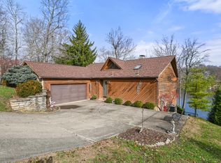 1261 Heidi Haven Dr, Lawrenceburg, IN 47025