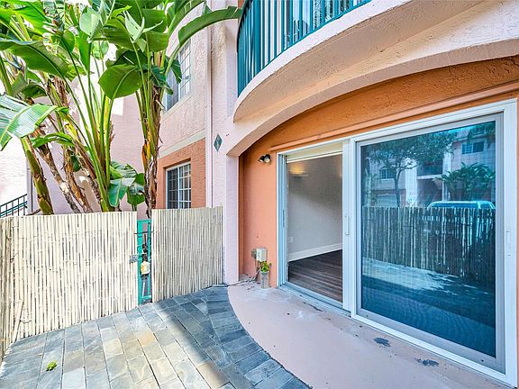 2nd image of 2039 SE 10th Ave APT 511