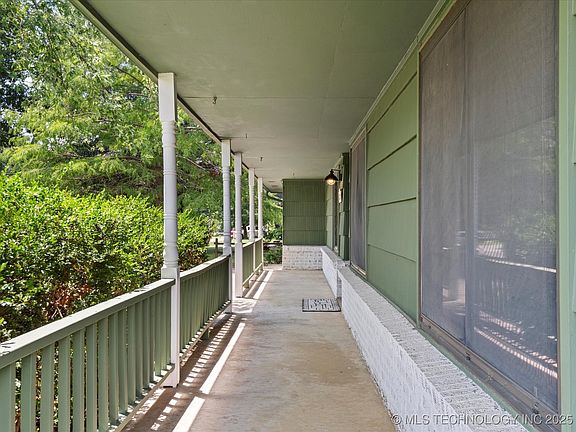 4th image of 3708 Dana Dr