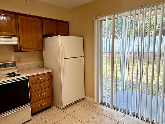 3rd image of 2520 Lancien Ct #2520