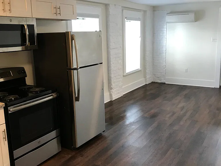 1810 Gentilly Blvd — Photo 2