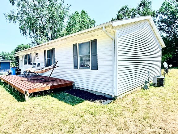 4th image of 56631 Lyle Dr