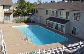 5th image of 1501 Eddingham Dr
