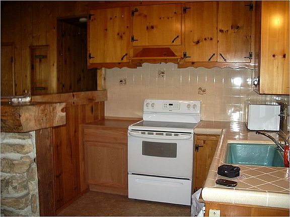 4th image of 493 Wylerhorn Dr