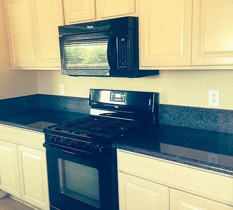 4th image of 420 Rosetta Stone Dr