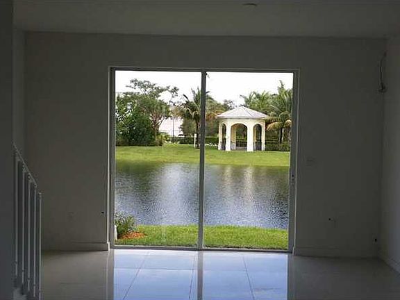3rd image of 3565 NW 13th St #3565