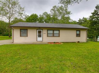 7303 N Holmes St, Gladstone, MO 64118