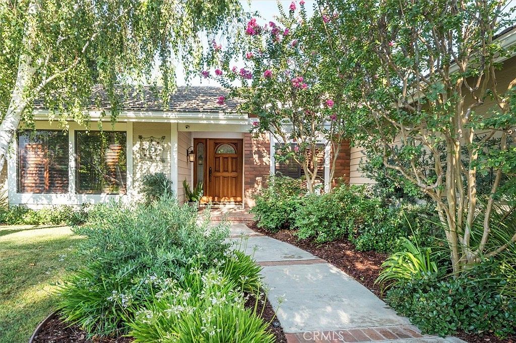 25827 Vaquero Ct, Santa Clarita, CA 91355 MLS SR24164301 Zillow