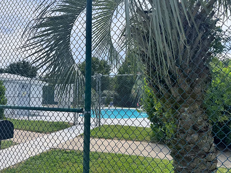 2703 Bay Club Dr — Photo 33