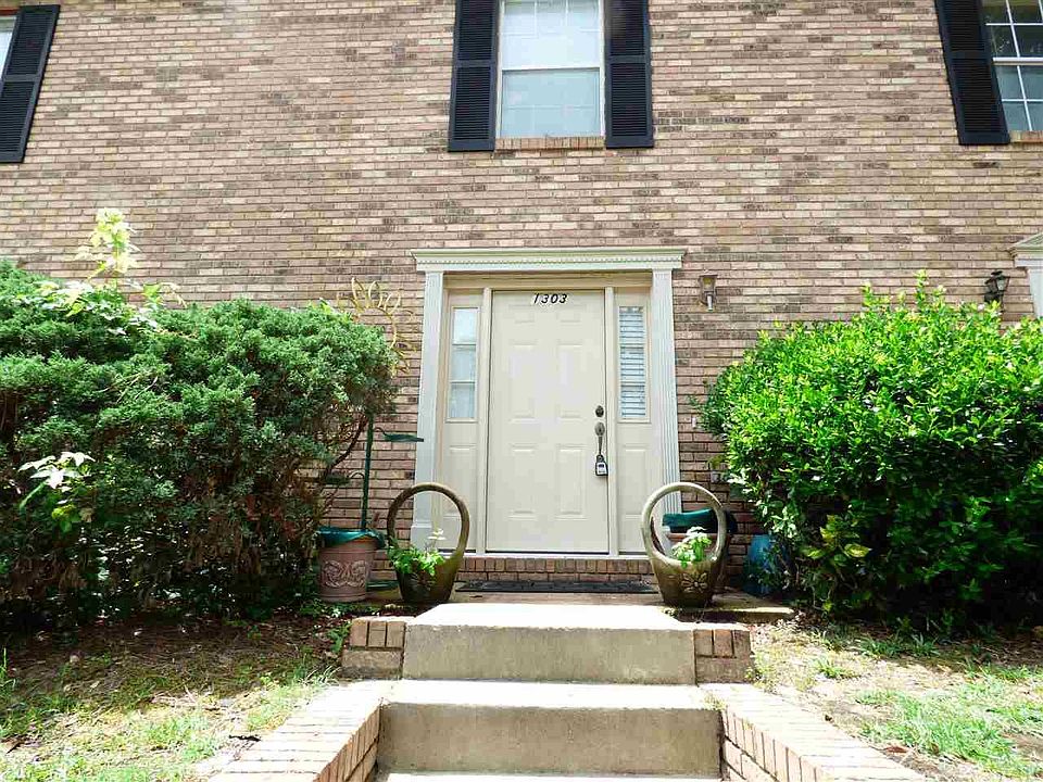 1st image of 1303 Foxborough Dr