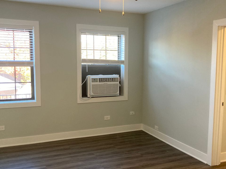 1st image of 730 Judson Ave #17