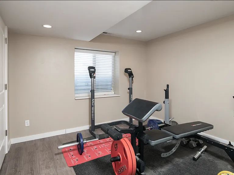 1269 S 640th St W — Photo 10