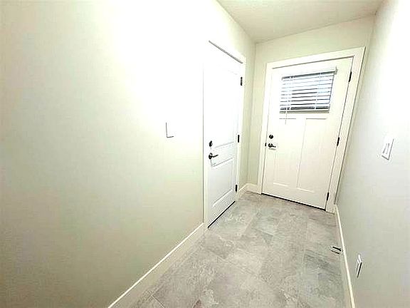 5th image of 19913 70th Ave #3