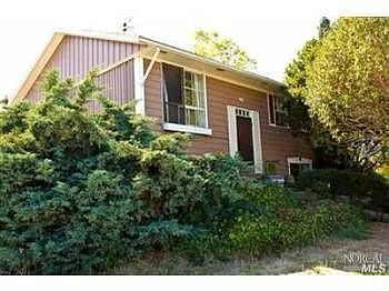 1 Regent Ct photo 1
