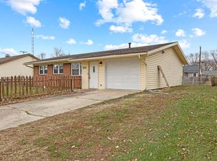 1904 S Phillip Dr, Muncie, IN 47302