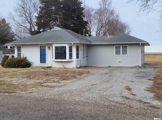 1013 Wendell St, Golden, IL 62339