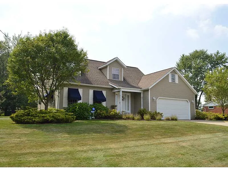 5944 Hillhaven Dr photo 1