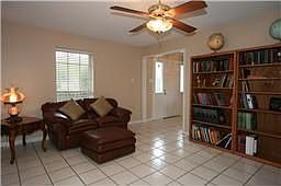 4th image of 15935 Dunmoor Dr