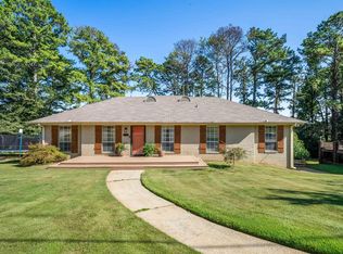109 Pinebluff Trl, Trussville, AL 35173