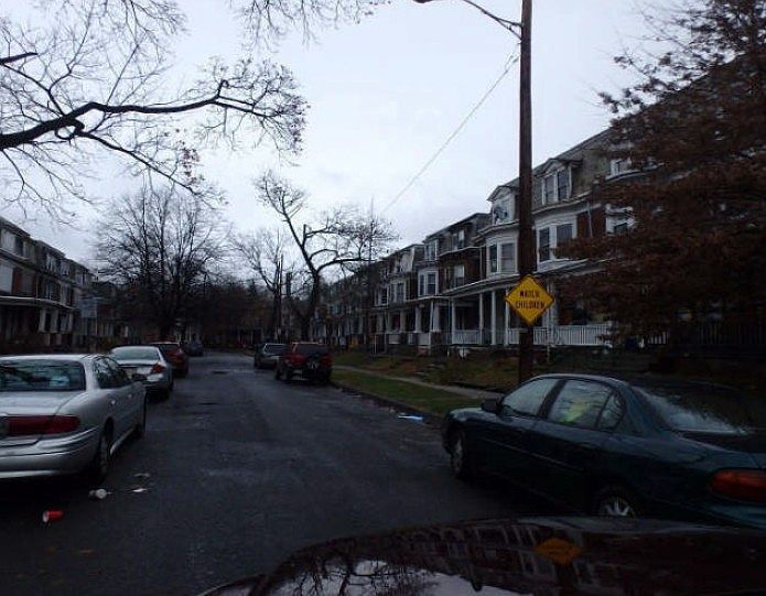2nd image of 2463 Reel St